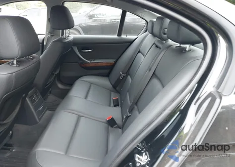 2008 BMW 328Xi z USA, uszkodzony, nr VIN WBAVC73508KX92791